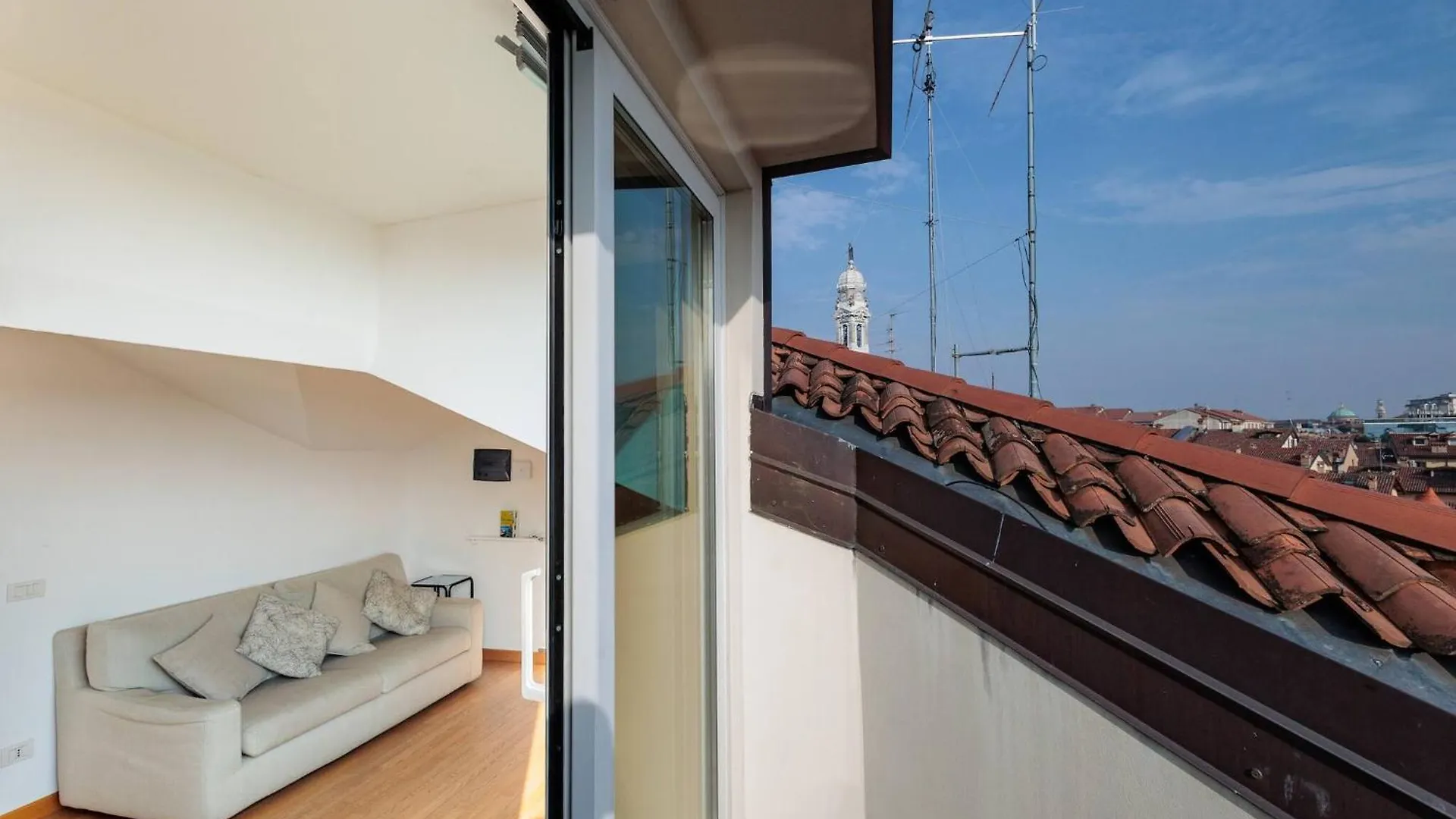 Serela Suite Bergamo Apartment